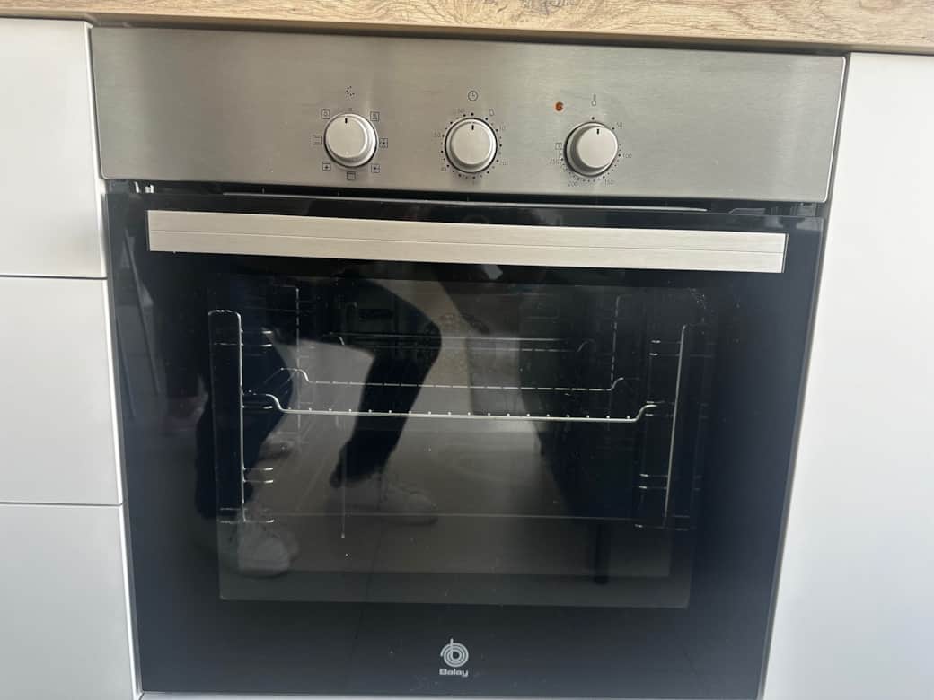 Oven