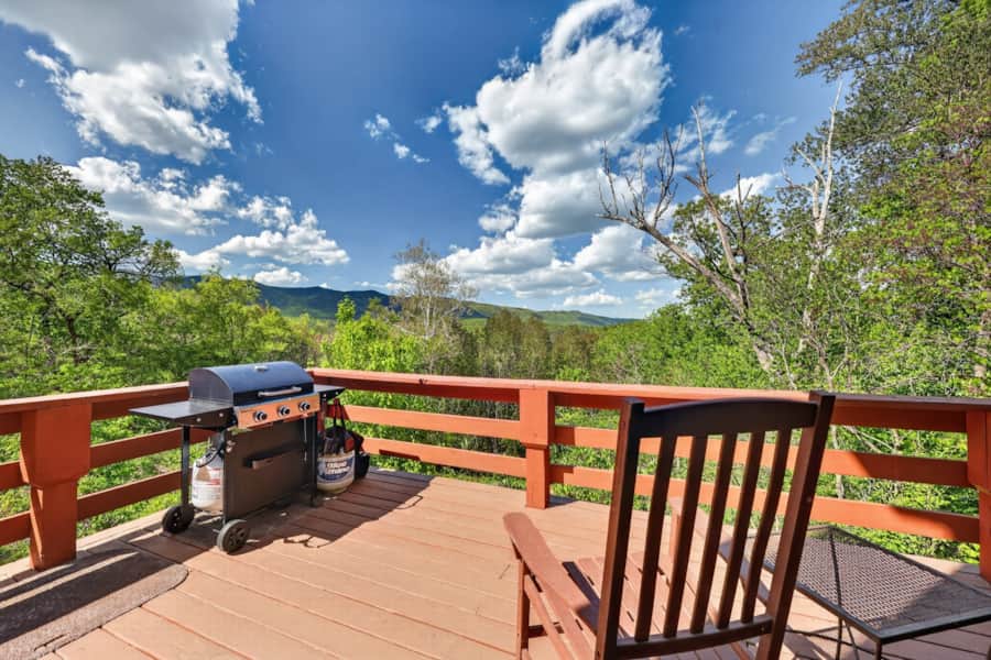 Deck with propane grill
