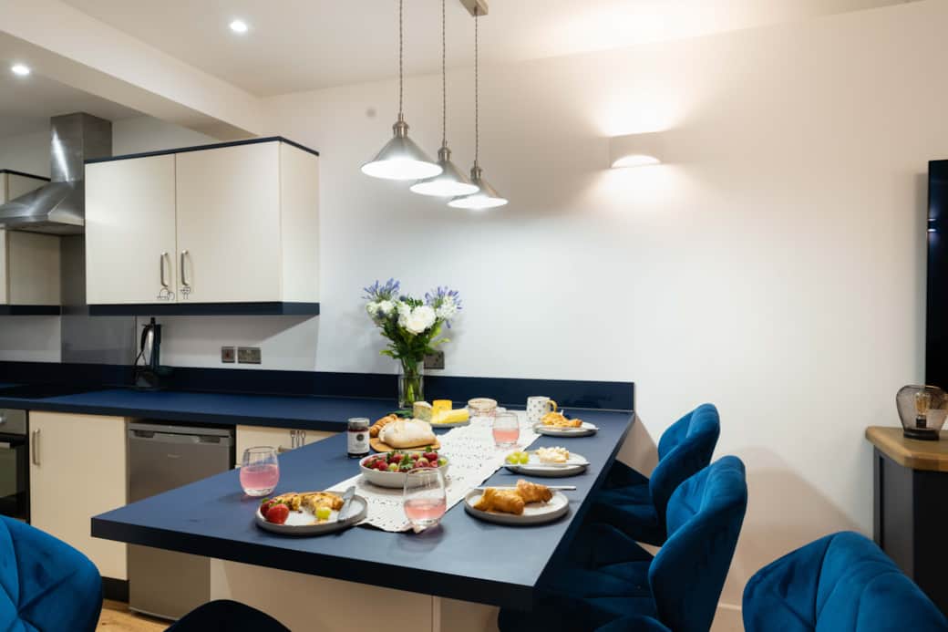 Breakfast Bar