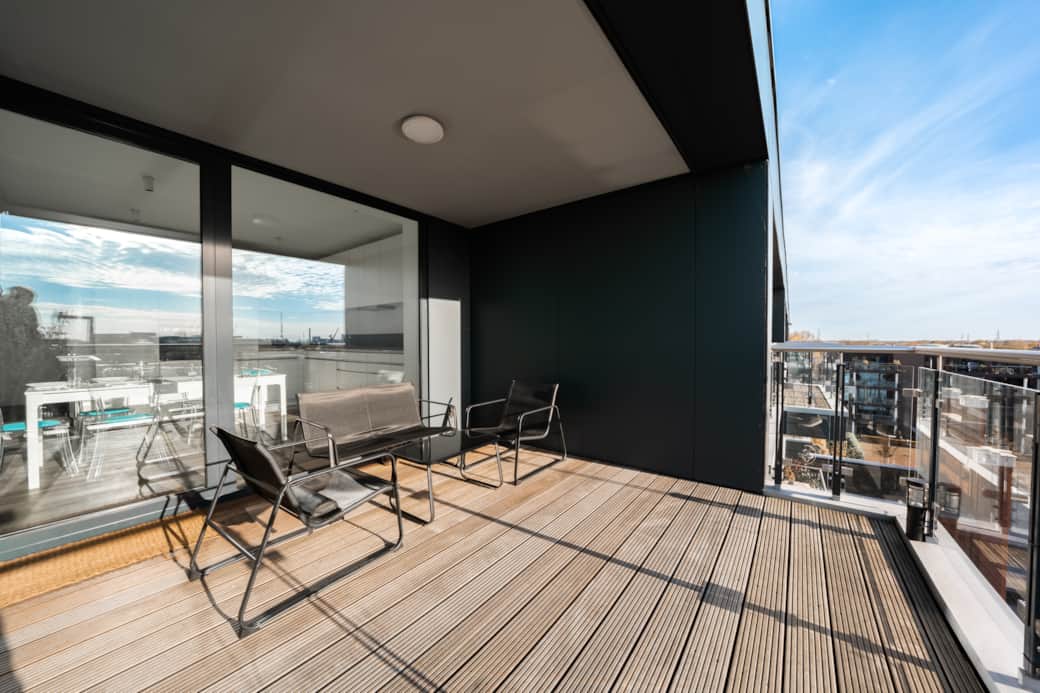 Balkon mit Ausblick auf den Delft Balkon mit Ausblick auf den Delft