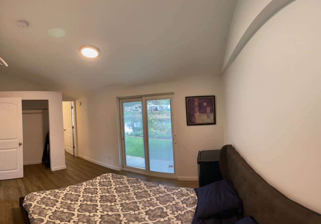 140 Room 1 (2)