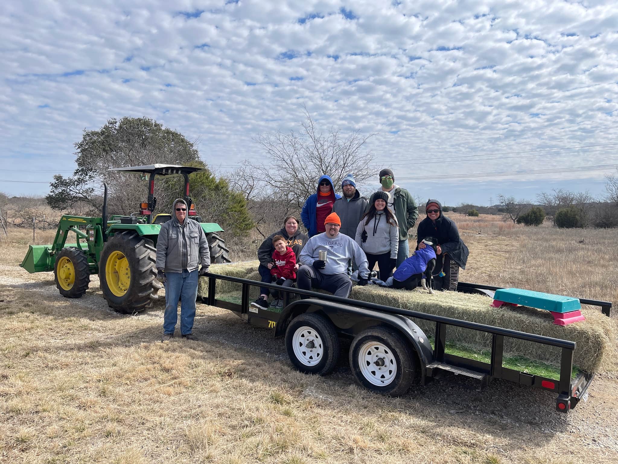 Texas Family Reunions Lake Godstone Hay Ride.JPG