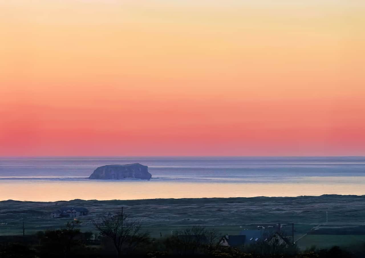 Glashedy island from oulhouse sunset