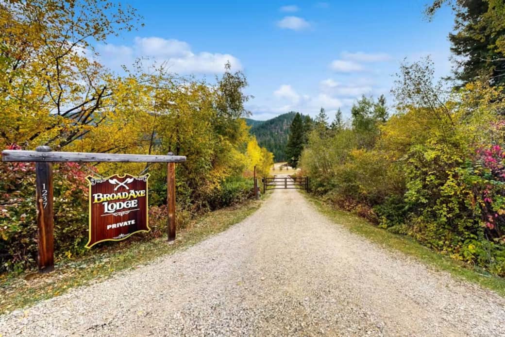 Entrance to Broad Axe Site