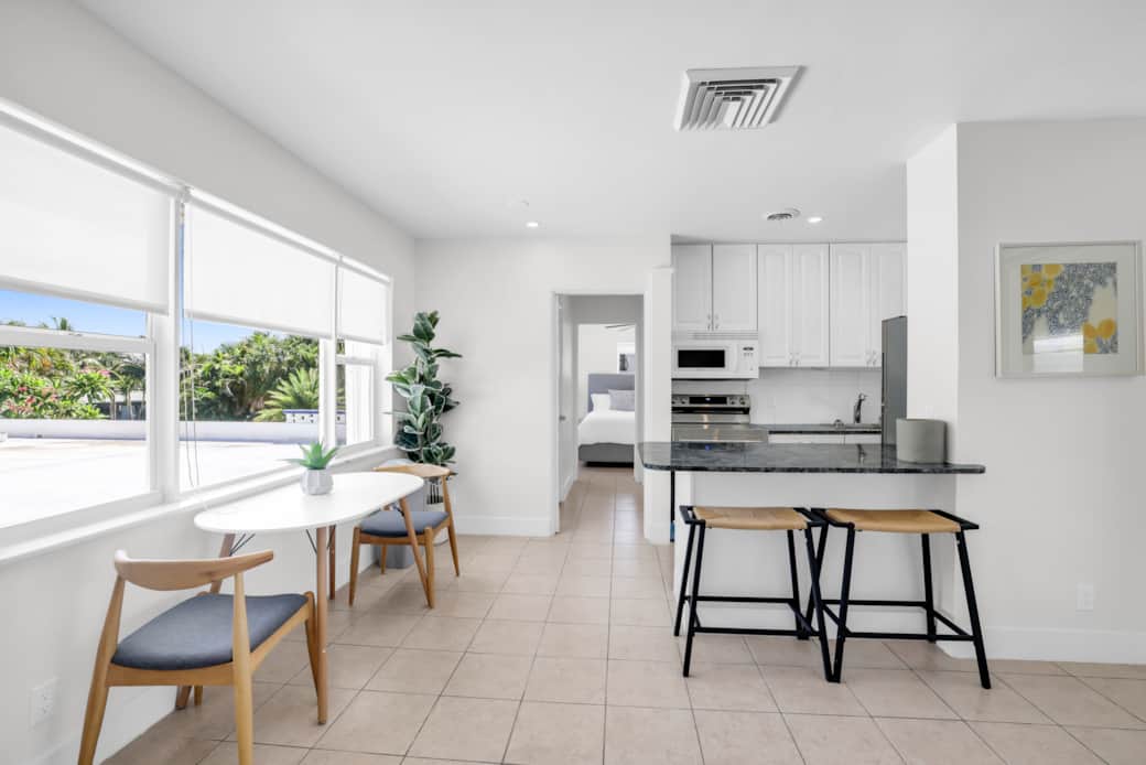 KITCHEN & DINING KITCHEN & DINING