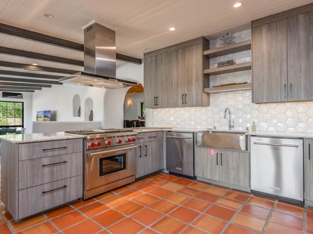 720 Karavas Lane-20