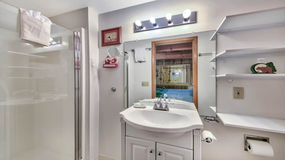 Hodgepodge Lodge 105b Holiday House In Stateline - 