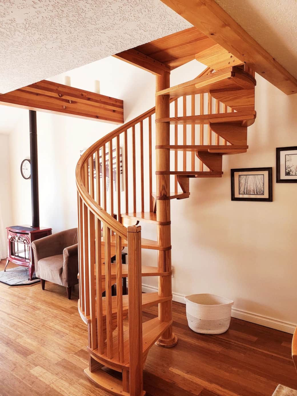 Spiral staircase to loft