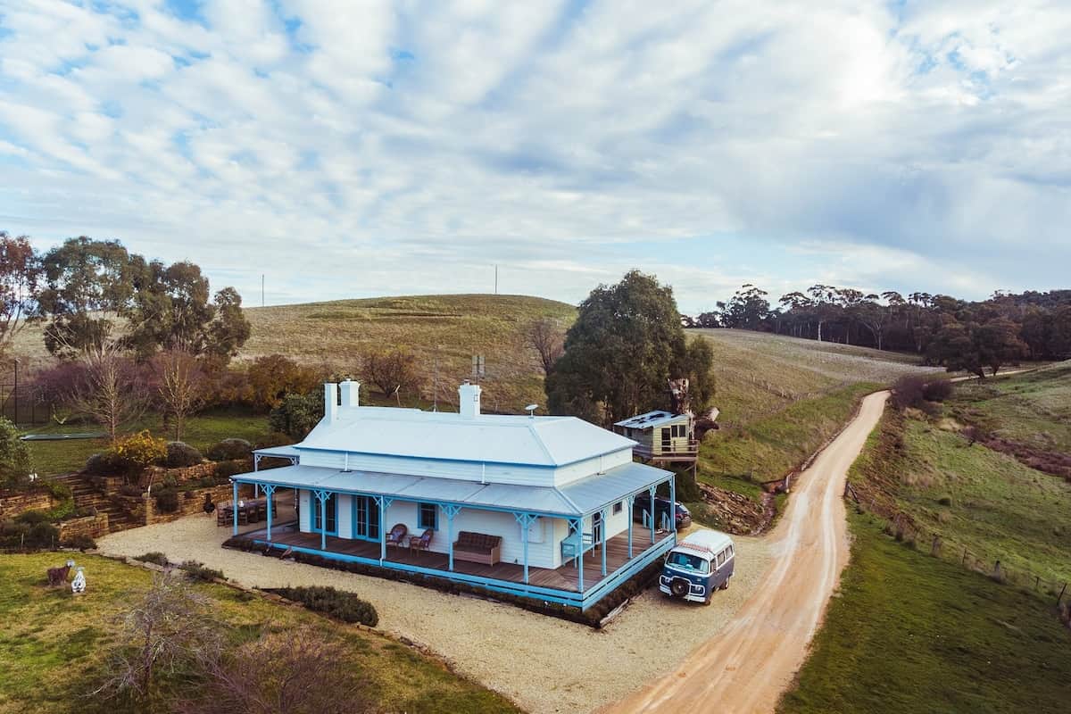 Charter Farm, Exterior