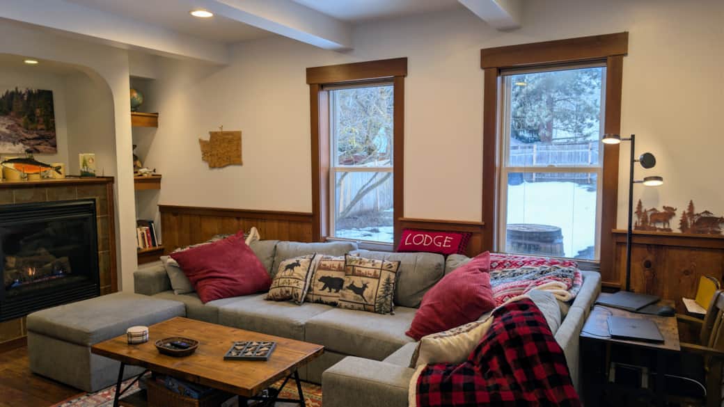 Cozy living room with gas fireplace and Roku TV