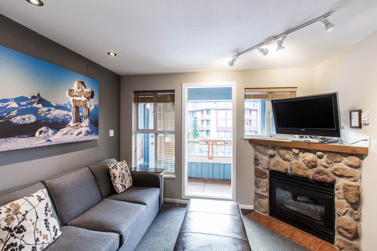 Living room with gas fireplace 