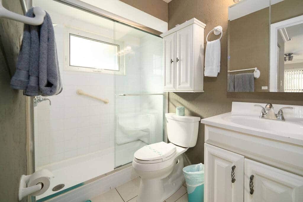 Clean and comfortable bathrooms
