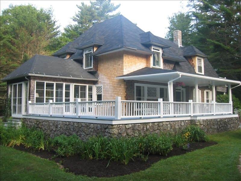 Gruesome Gables