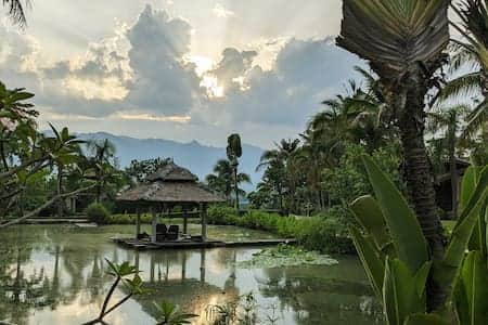 Pairadise Resort Pai Thailand Lake 02