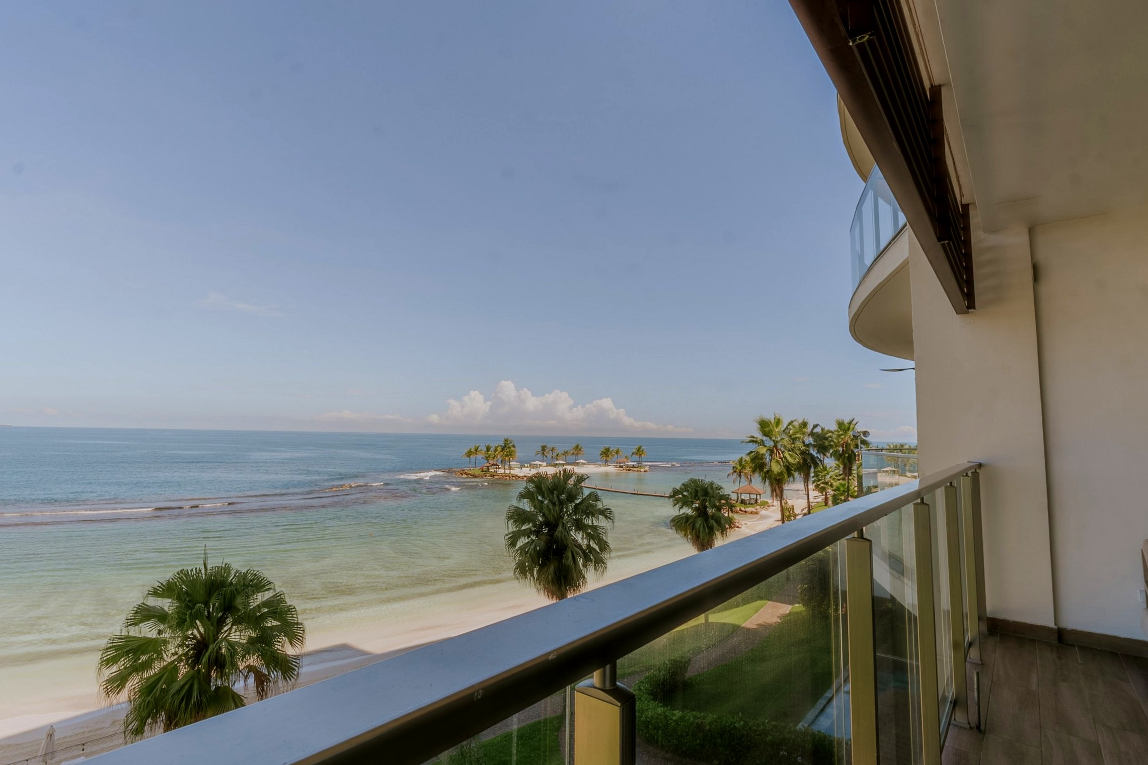 Beachfront in Playa Escondida — foto 2