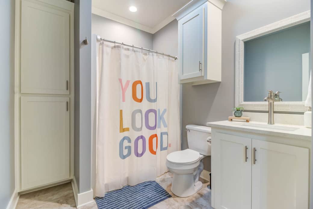 Took the bayt guest bathroom with spacious shower.  Plenty of towels for large group
