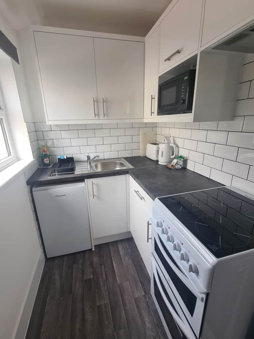 Meadowside - Three Kitchen