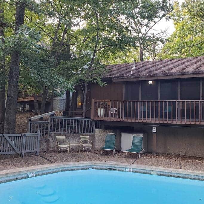 a-poolside-getaway-vacation-home-in-osage-township