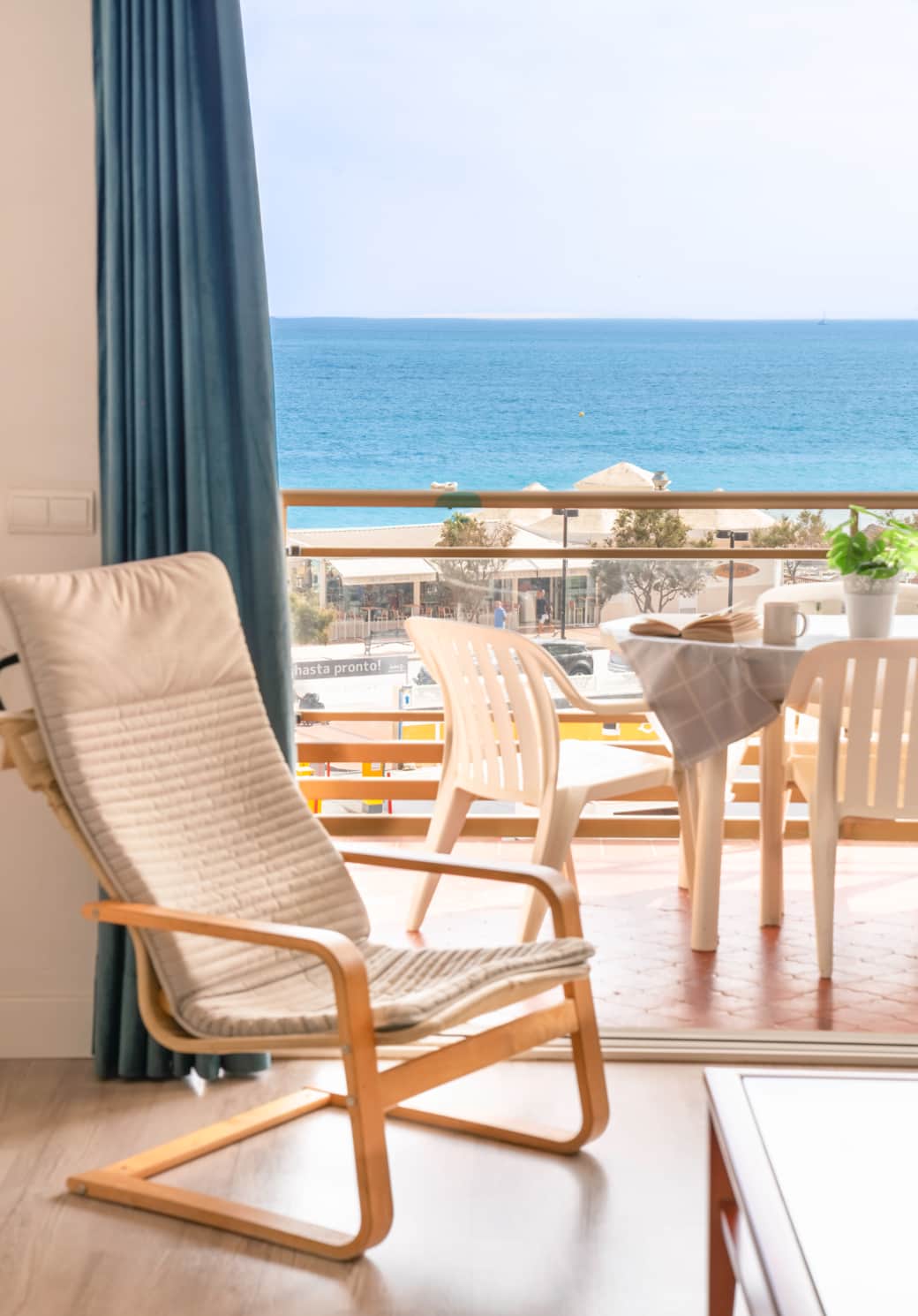 HOM7505 HDR HOM7505 HDR