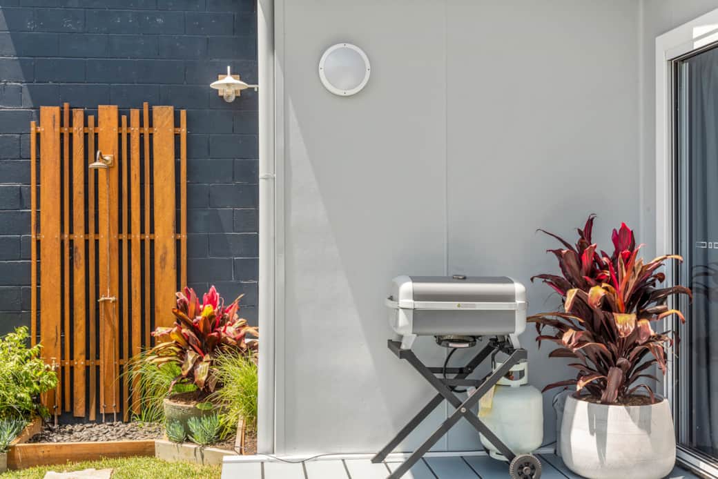 Outdoor Living - Studio Ocean Breeze, Huskisson, www.southcoastholidayretreats.com Outdoor Living - Studio Ocean Breeze, Huskisson, www.southcoastholidayretreats.com