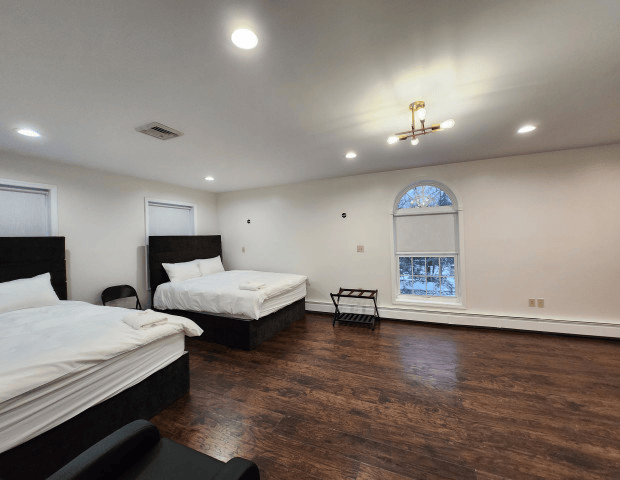 Master Bedroom 4