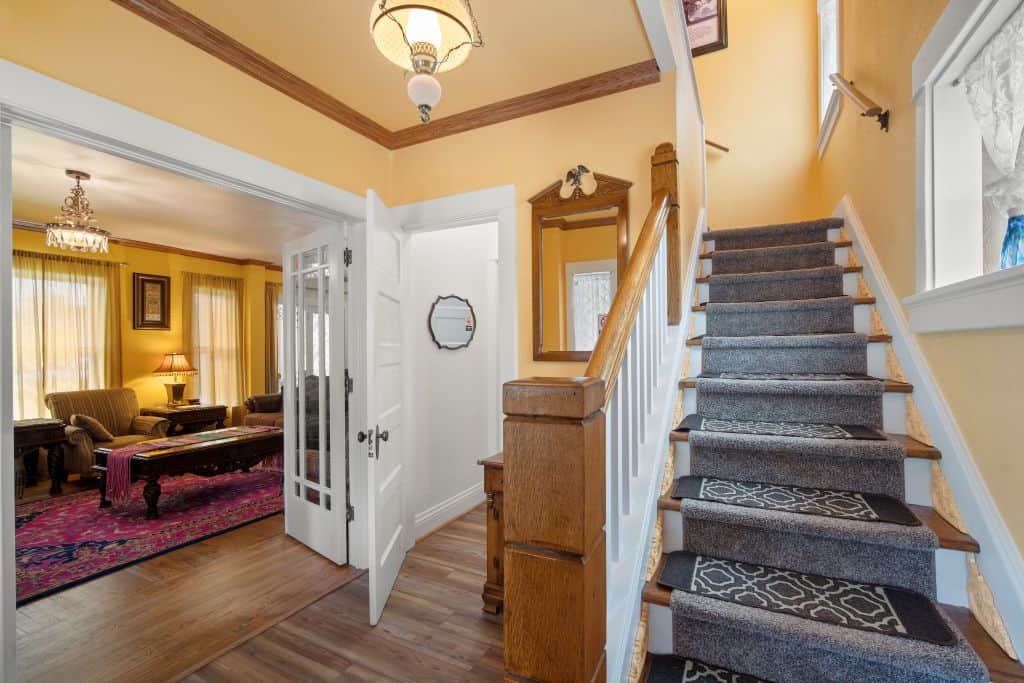 Front entrance 6