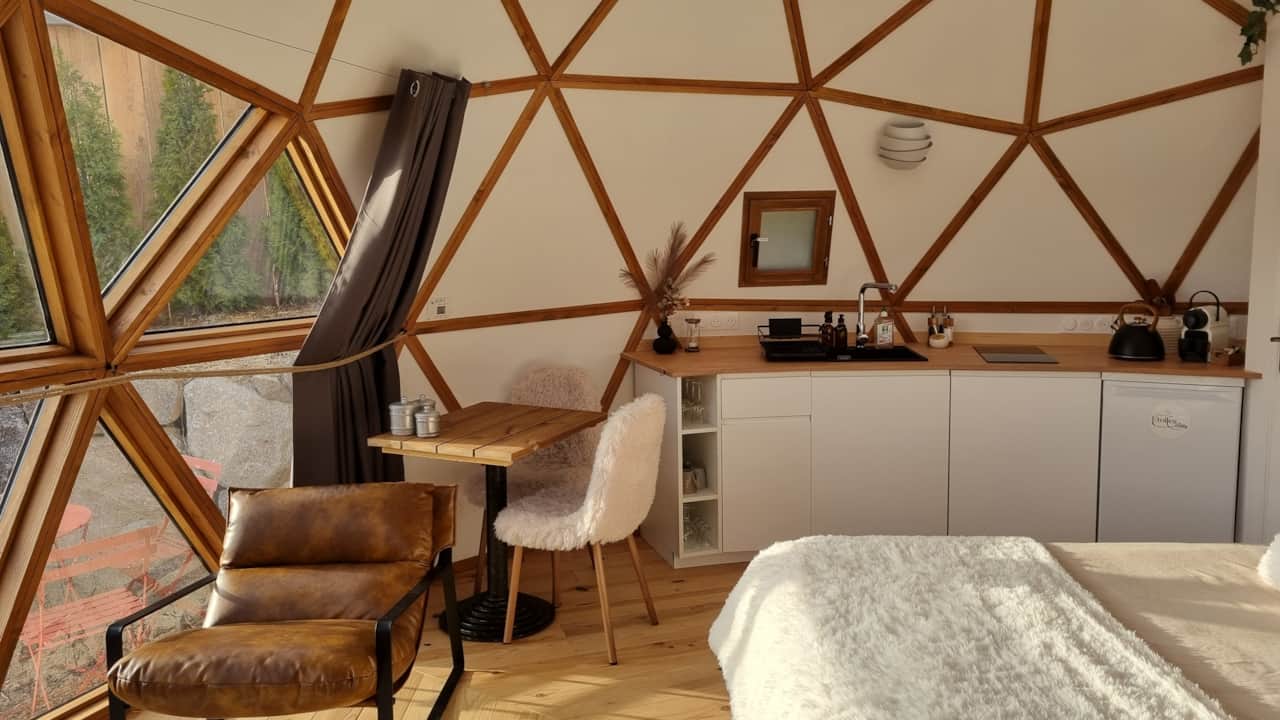 Dome-geodesique-vosges-hebergement-insolite (9)