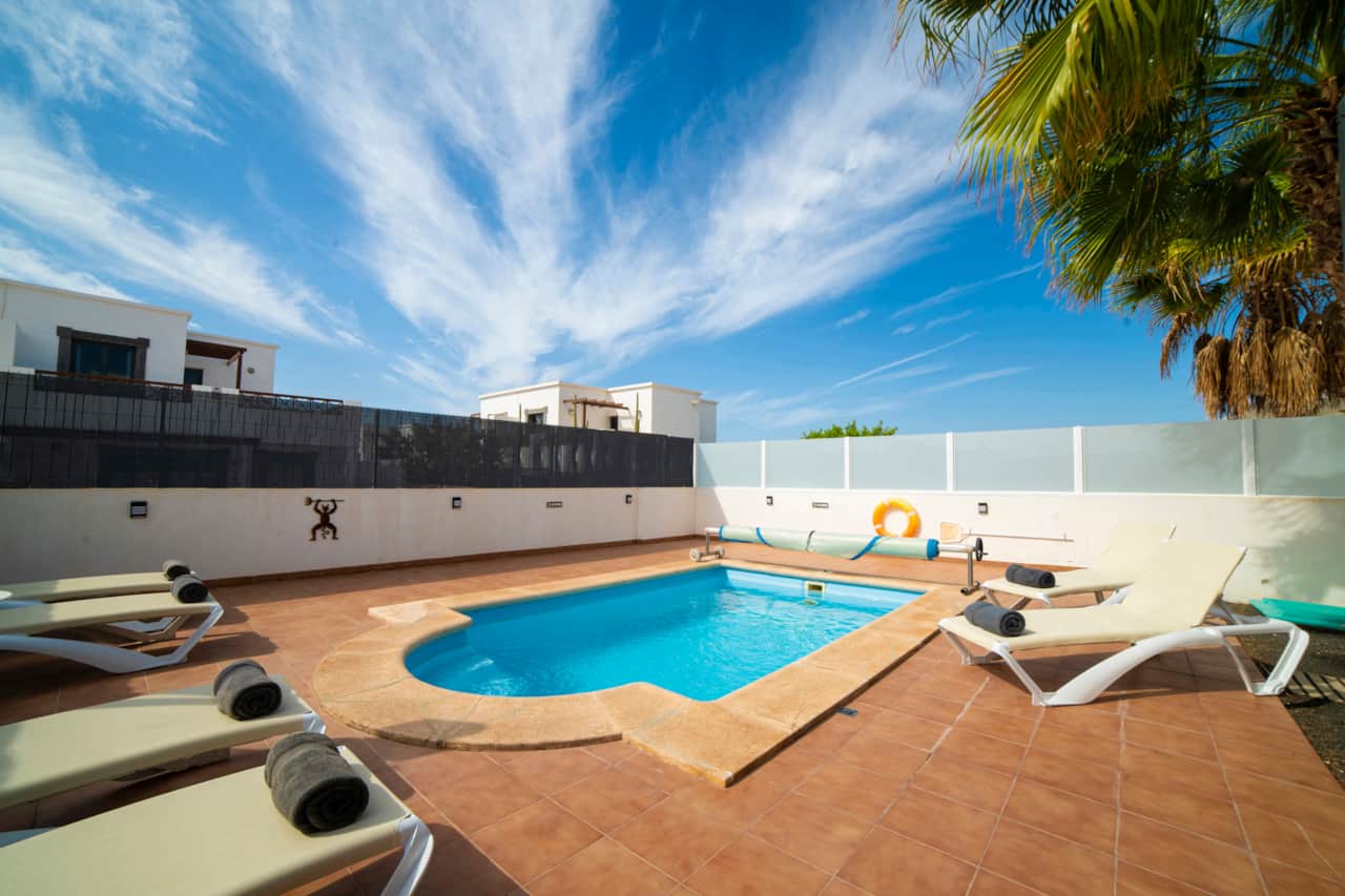 Heated pool