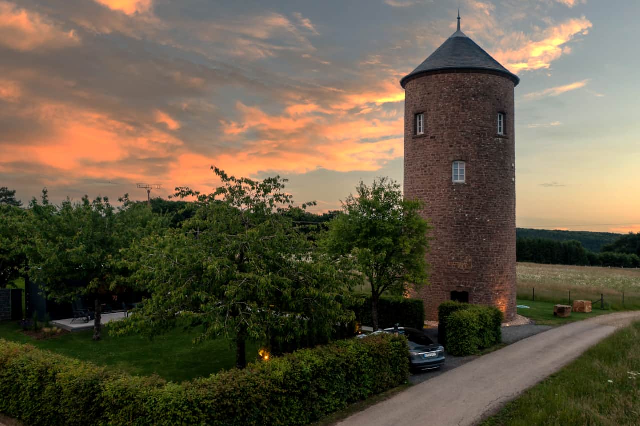 Aussenansicht im Sonnenuntergang 