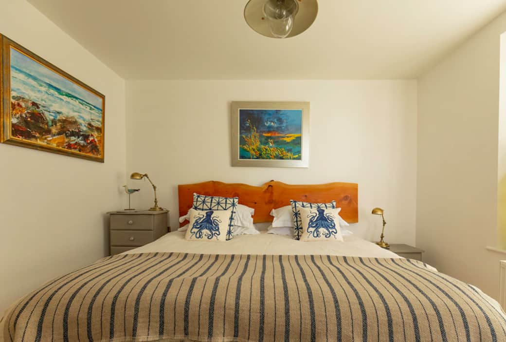 Ground floor Super-King bedroom 