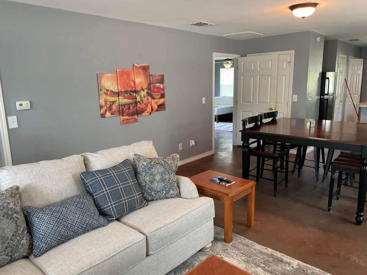 The Burger and Frey St House
