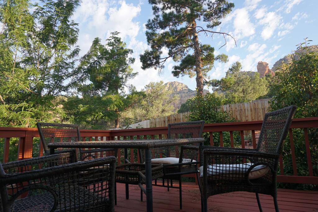 Quail Hollow Retreat - Photo 21