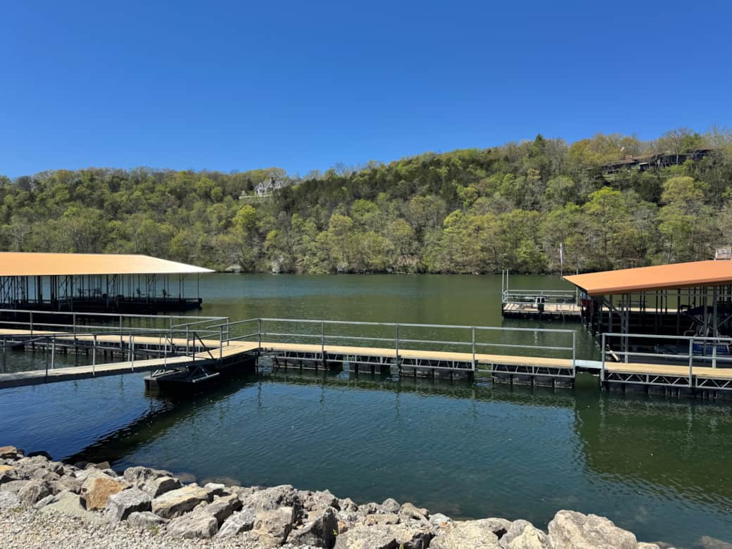 Walk way Dock to Dock