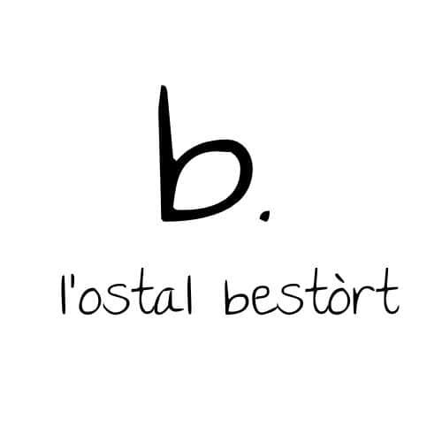 l'ostal bestòrt