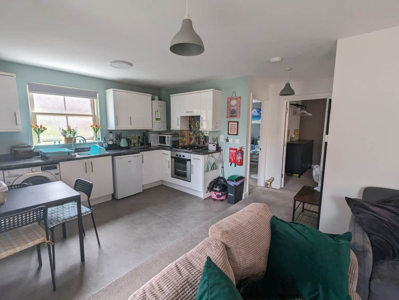 Open plan kitchen-diner-living room