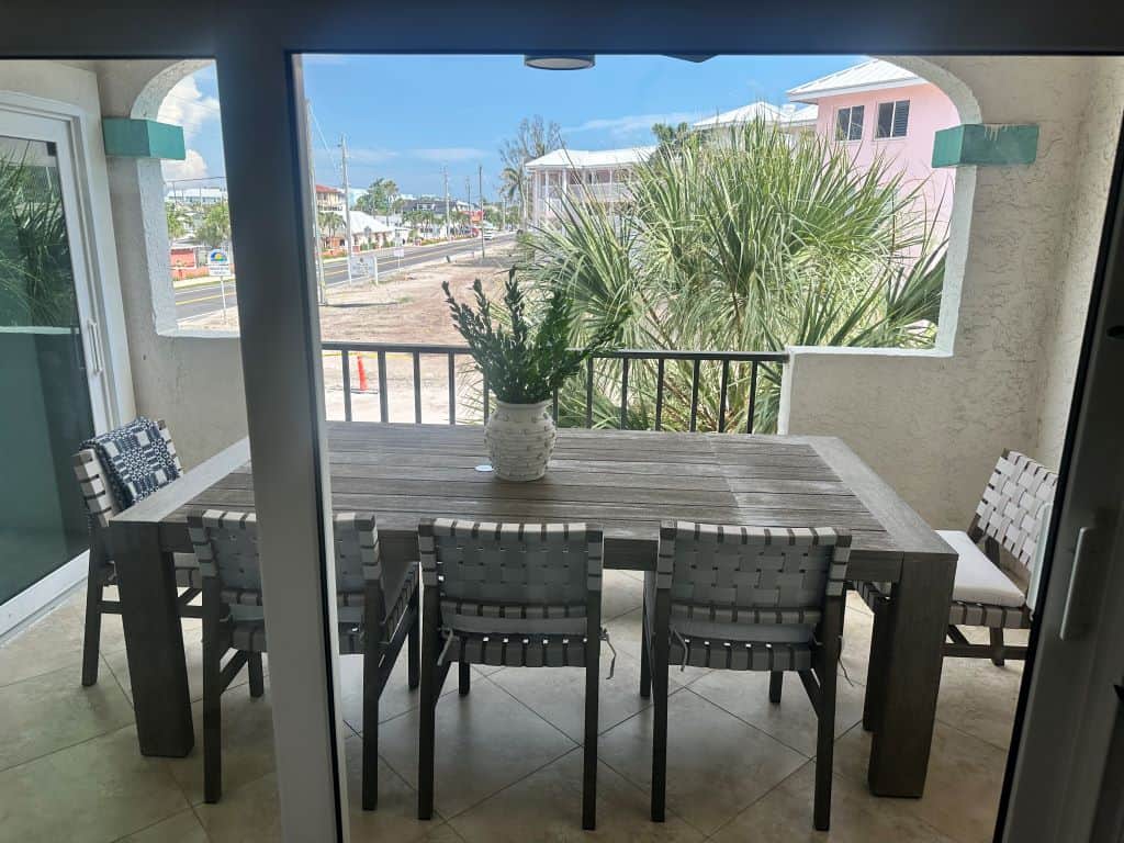 Patio sm
