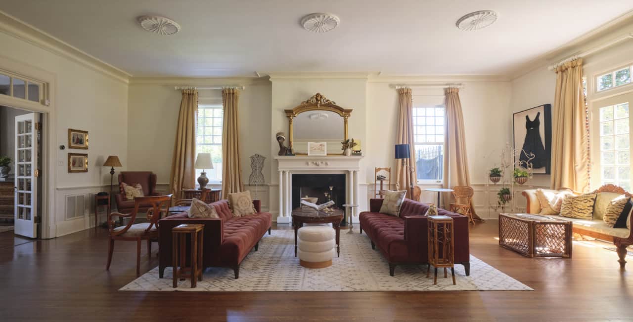 Main Salon