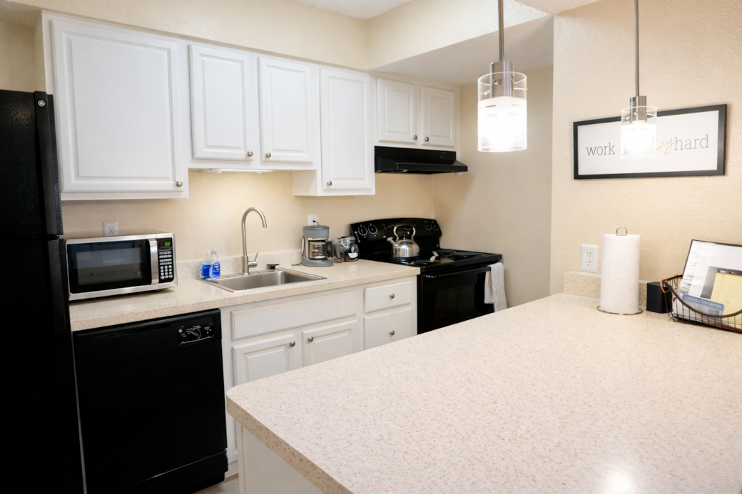 Small but fully equipped—everything you need to cook, dine, and feel right at home. 