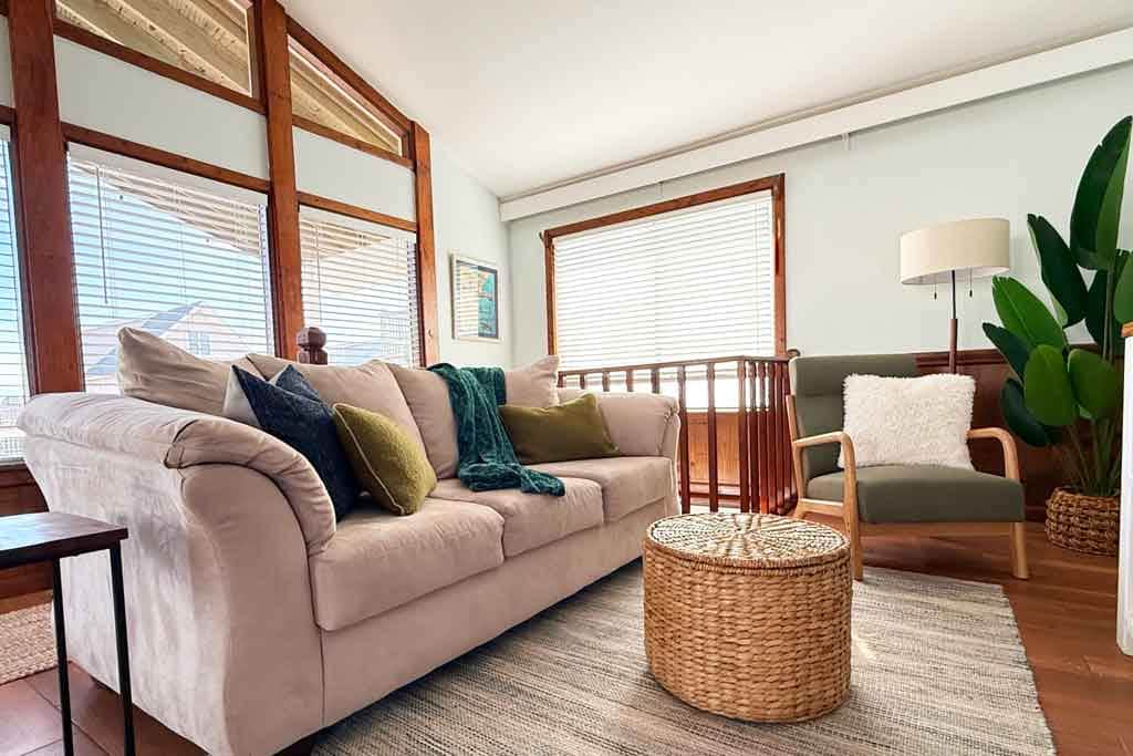 Surf city swell topsail living room