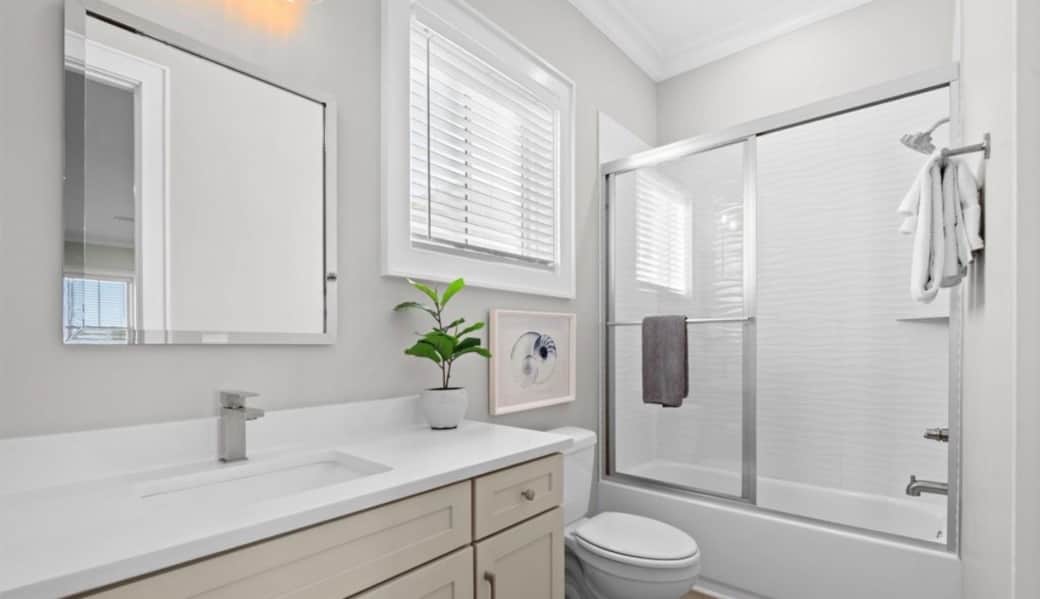 Full bath off kitchen 1