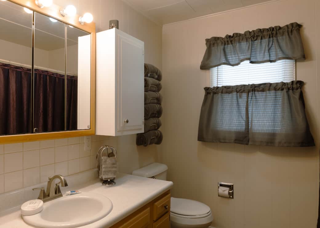West Lodge Bathroom1 West Lodge Bathroom1