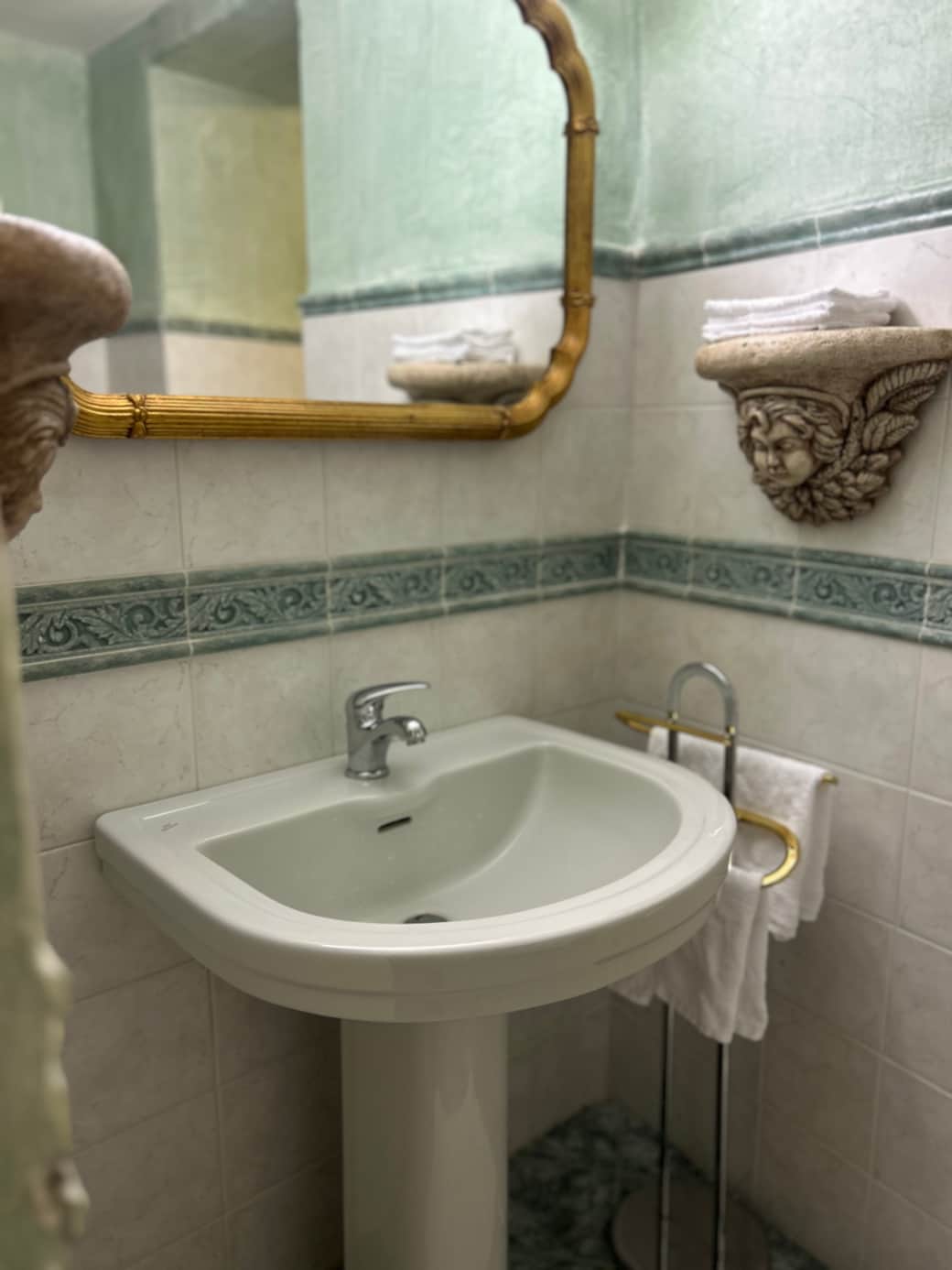 Stilechtes Badezimmer