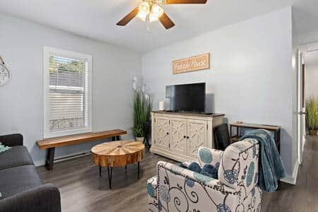 8c7237c9 a8d9 45df bff5 6a4860f40dd8