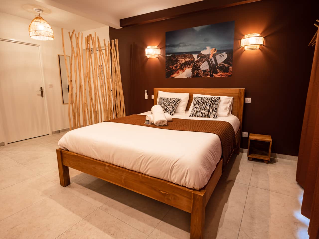 Chambre Lit Double 2_Appartement Ile Intense_Escale Bleue_Résidence de tourisme Saint Leu 974