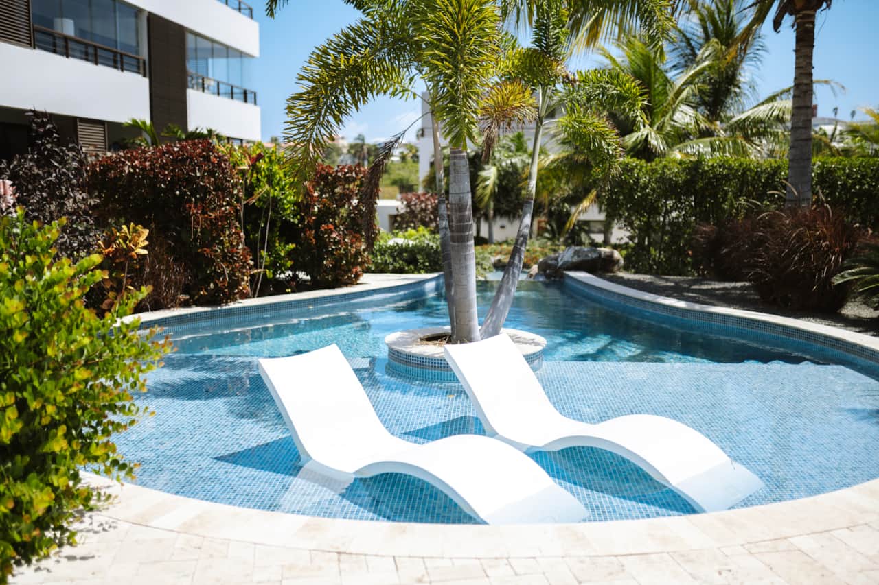 Jan Sofat Luxury Resort with swimming pool & tropical garden