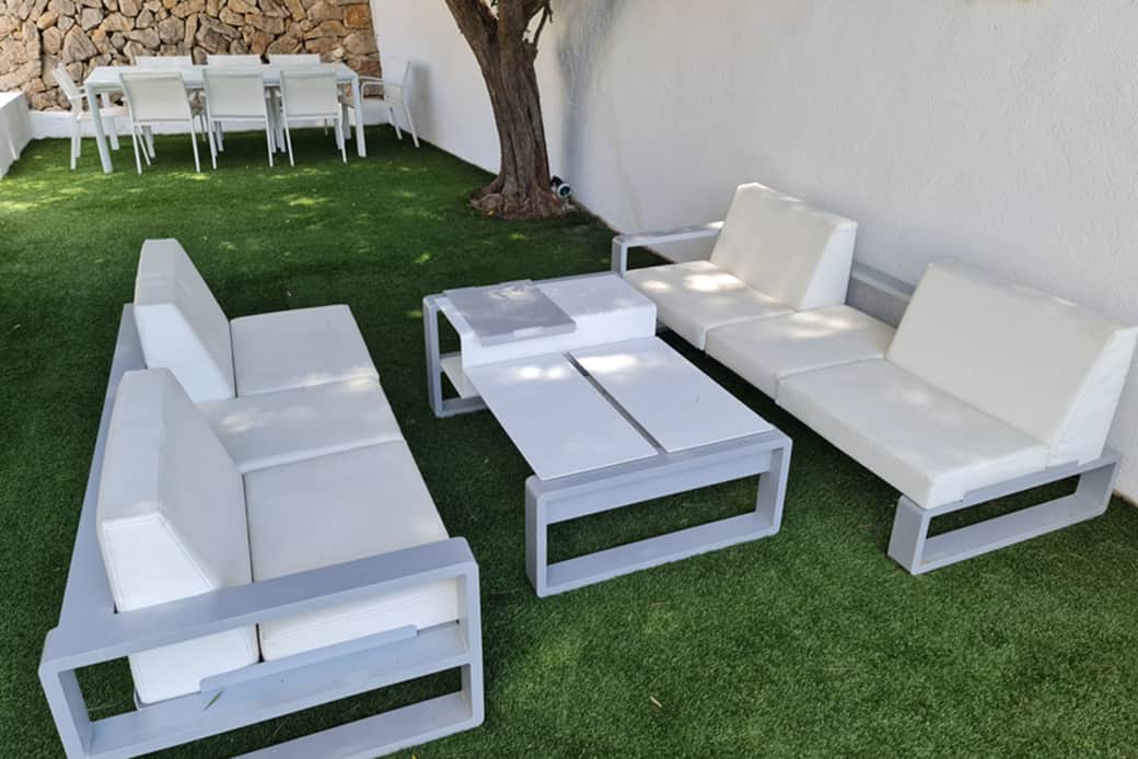 Outdoor living 1