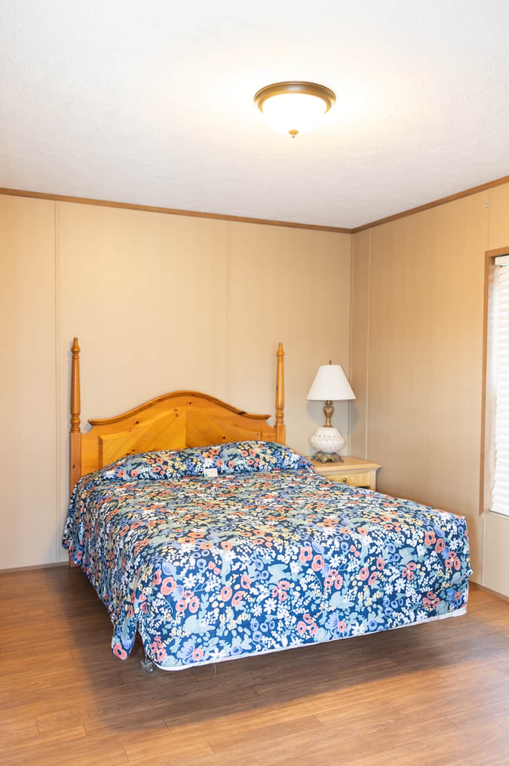 First bedroom w/ queen bed First bedroom w/ queen bed
