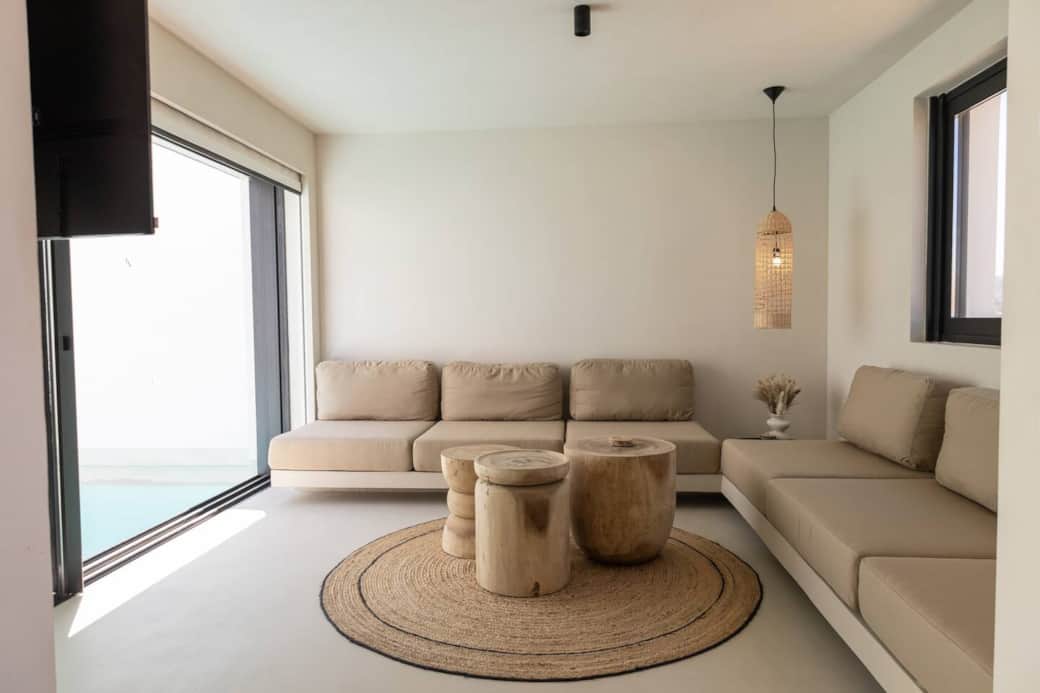 59a1ce30 8466 4675 a64b 953dbd1188c1