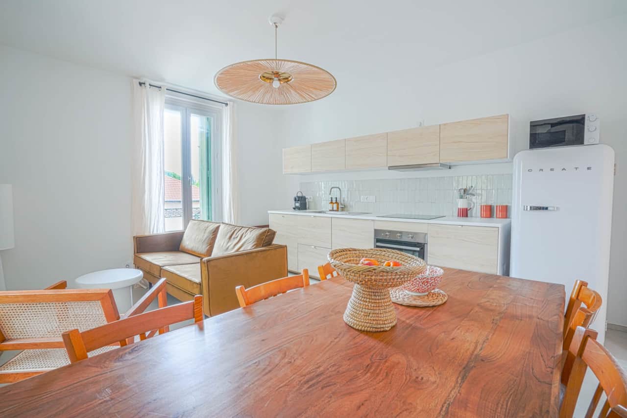 Open kitchen