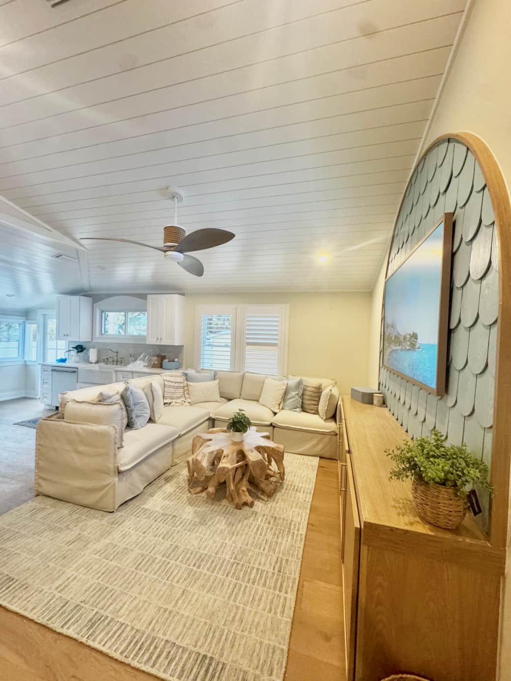 Living room. 